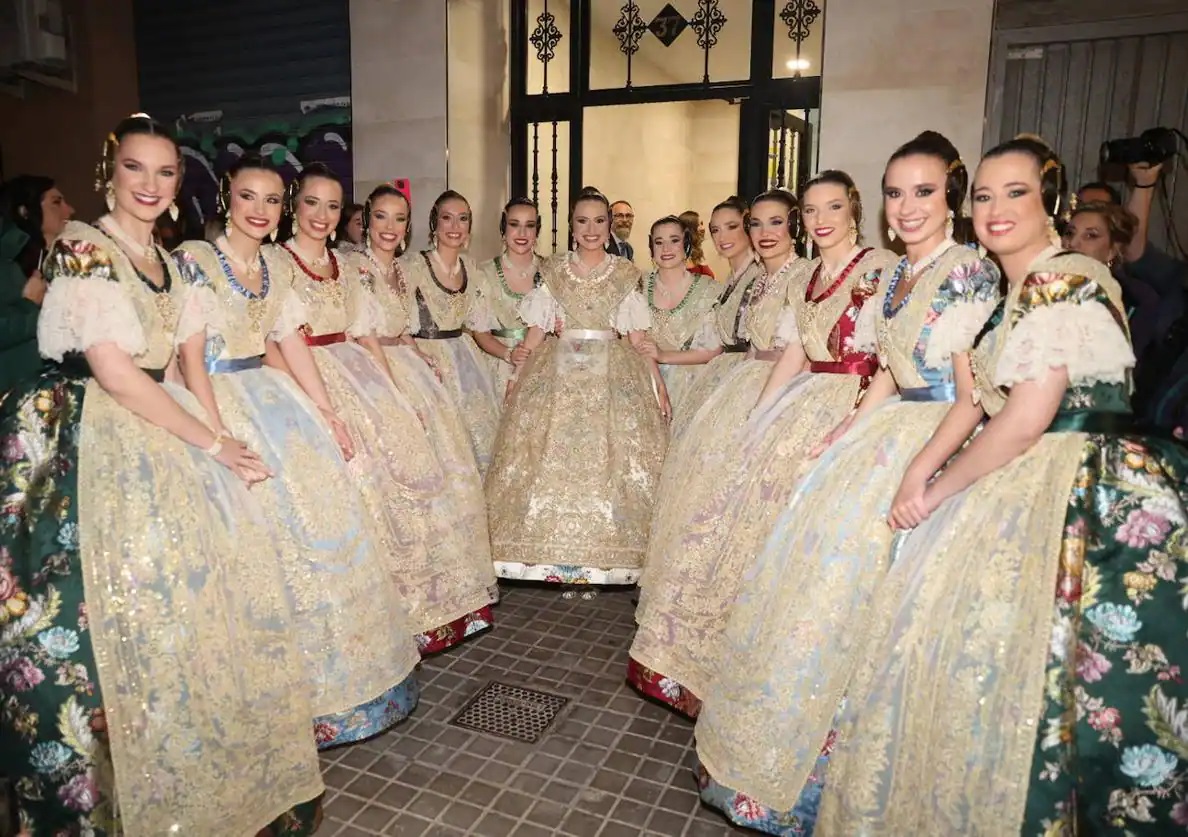 Lee más sobre el artículo La Fallera Mayor de València y su Corte asistirán al Desfile de Indumentaria Valenciana en Feria Valencia