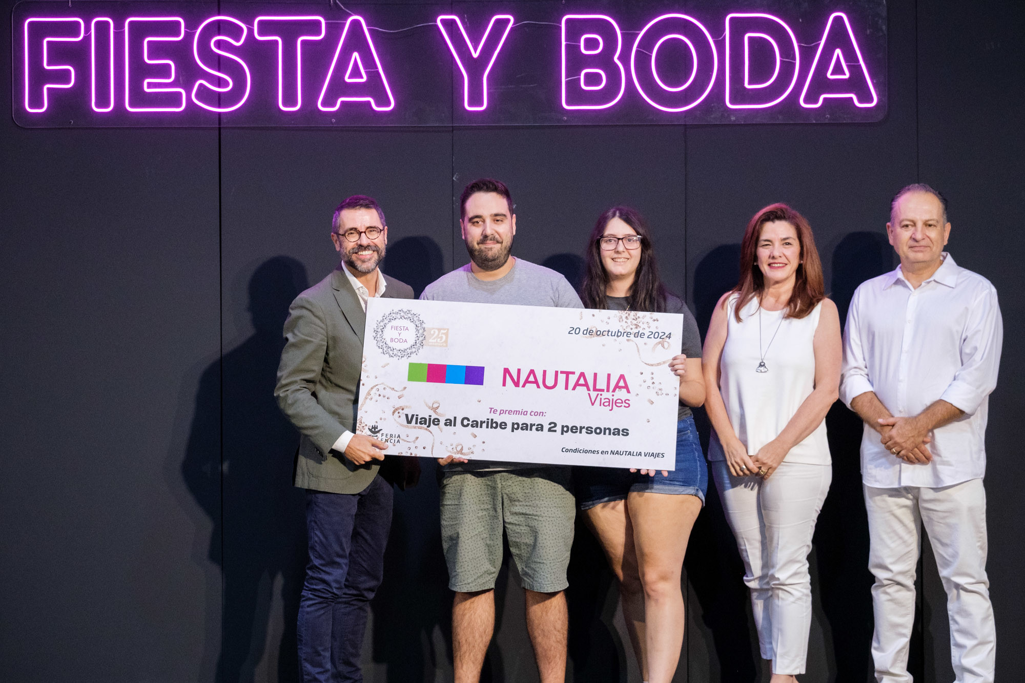 Lee más sobre el artículo Fiesta y Boda hace realidad la luna de miel soñada de dos parejas