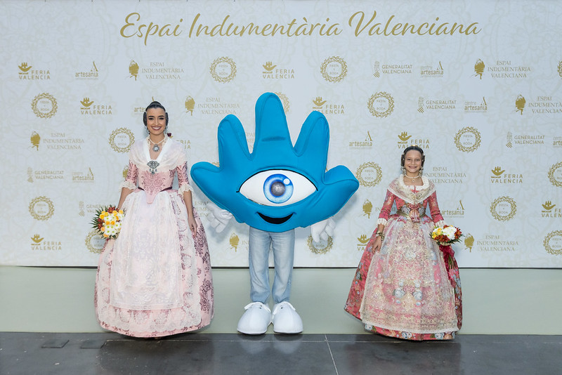 Lee más sobre el artículo Falleras mayores, una pedida de mano y experiencias únicas en la primera jornada de Fiesta y Boda